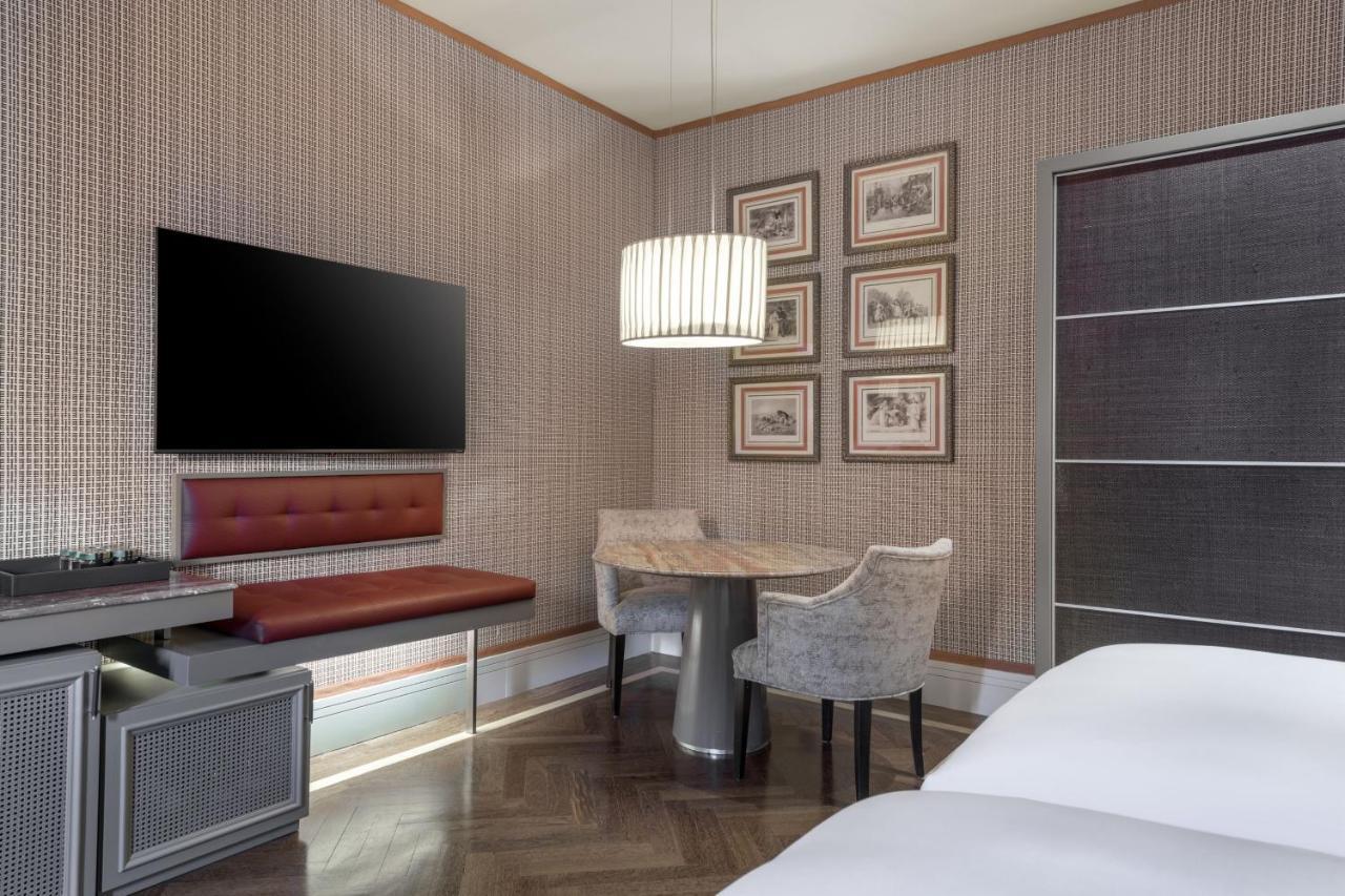 Santo Mauro, A Luxury Collection Hotel, Madrid Exterior photo